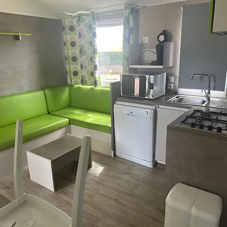Kemping Menthalo 4 Etoiles La Presqu Ile Du Barcares Mobil 6 Pers Premium Climatise Le Barcarès